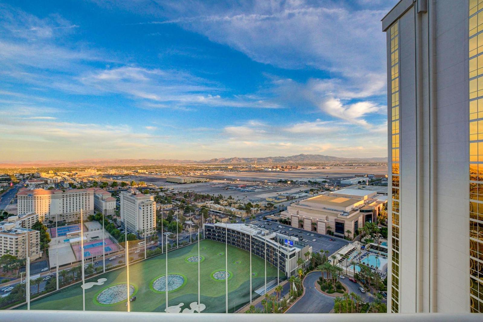 Incredible 1Bd 2Bth Suite Mgm Signature*Balcony View Лас Вегас Екстериор снимка